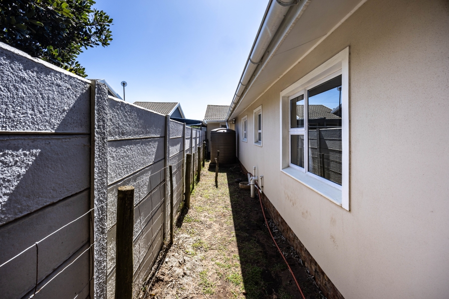 3 Bedroom Property for Sale in Kidds Beach Eastern Cape